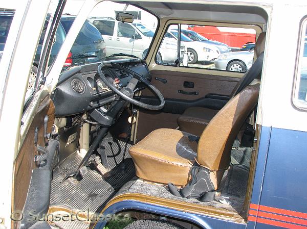 1979-vw-bus56.jpg