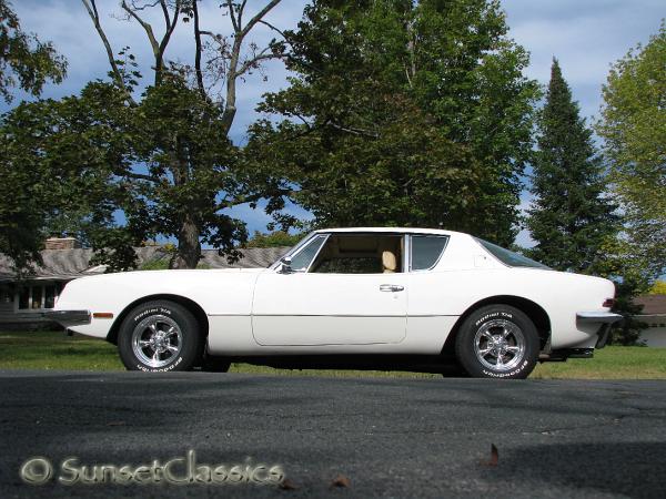 1980-avanti-ii-736.jpg