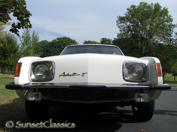 1980-avanti-ii-742.jpg