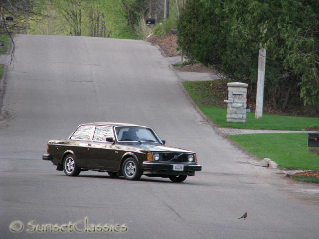 1980-volvo-344.jpg