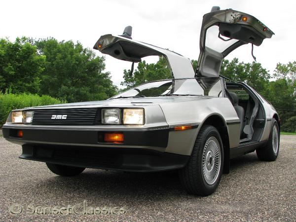 1982-delorean-690.jpg