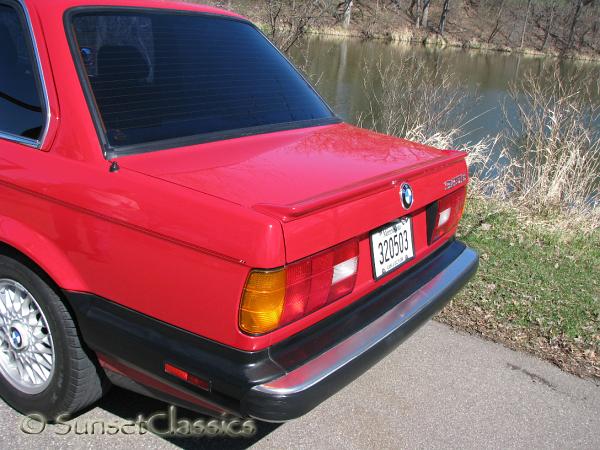 1988-bmw-325is-387.jpg