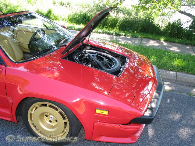1988-lamborghini-jalpa-226.jpg