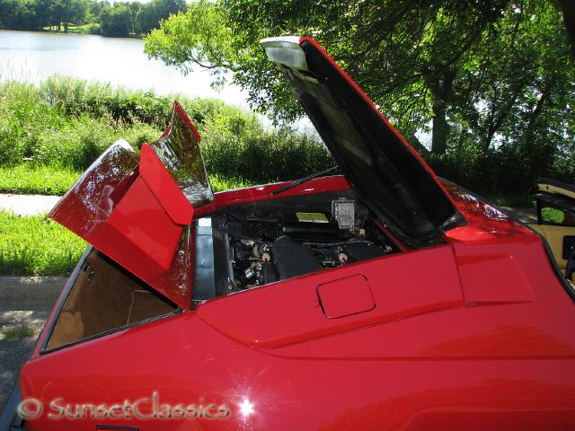 1988-lamborghini-jalpa-240.jpg