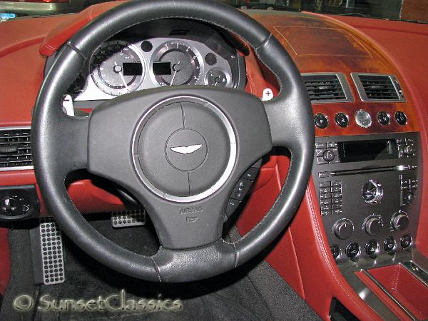 2005-aston-martin-974.jpg